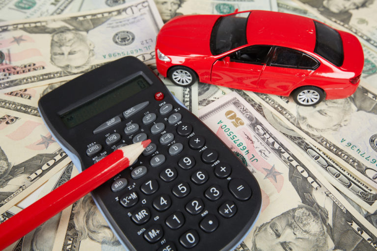 Availing Auto Insurance Discounts