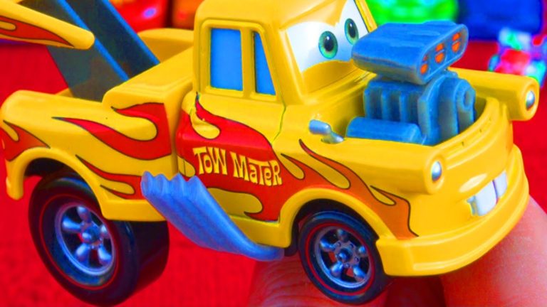 Cars 2 Funny Car Mater Drag Racing diecast VS Drag Star Mater Mattel Toys Disney Pixar Toy Review!